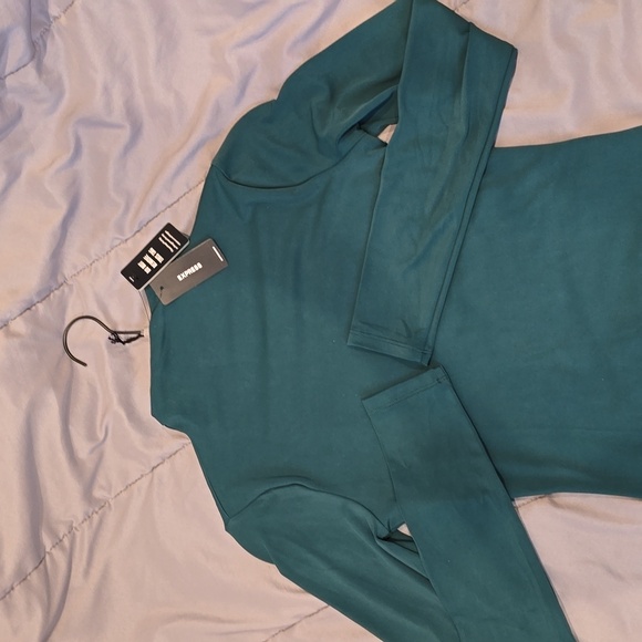 SET Express Body Contour Mock Neck Bodysuits - Picture 3 of 4